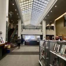 Fontana Lewis Library & Technology Center